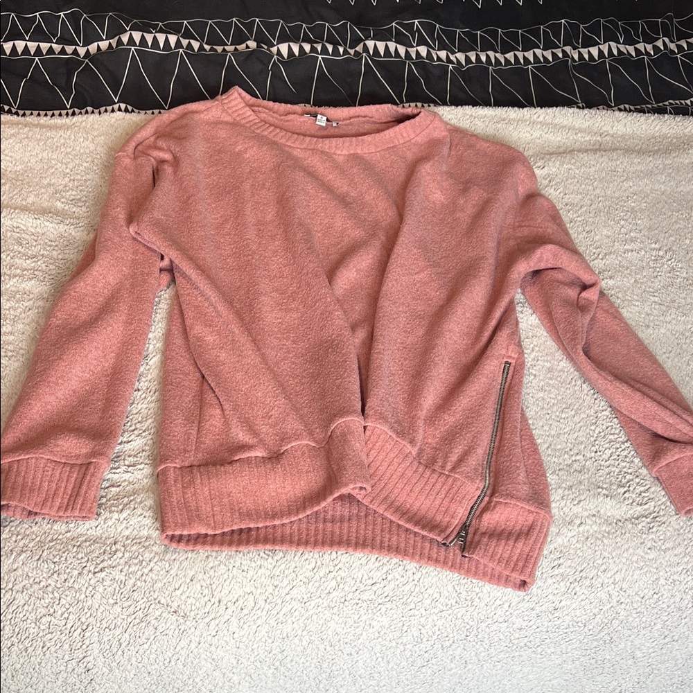 white birch Dusty Rose Crewneck Sweater with Side Zip